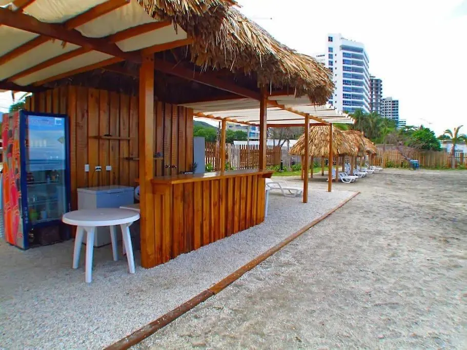 Hermoso Y Lujoso Piso 14 Con Salida Directa A La Playa Y Clubhouse Increible Santa Marta