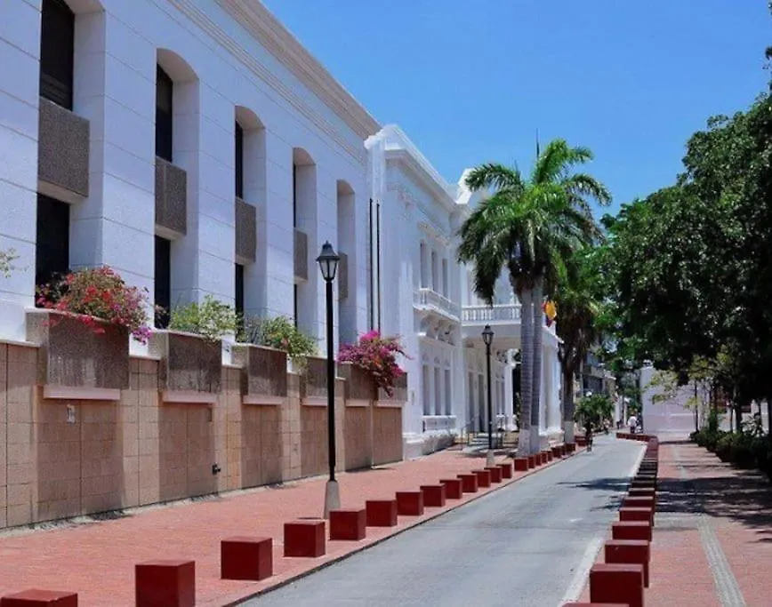 Hermoso Y Lujoso Piso 14 Con Salida Directa A La Playa Y Clubhouse Increible Santa Marta  Appartamento