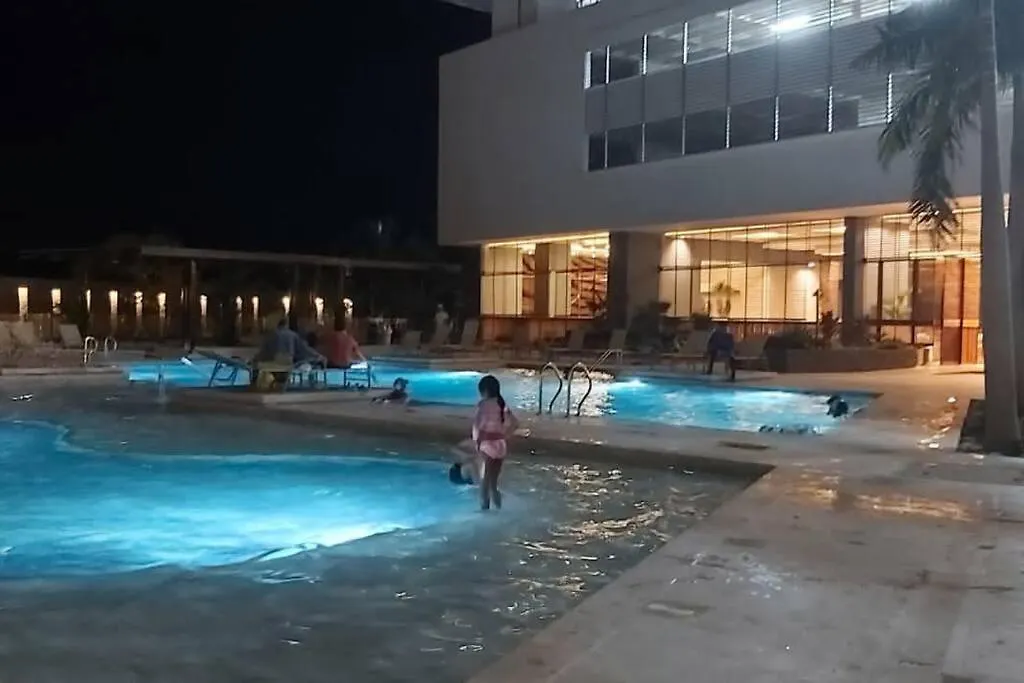 Appartamento Hermoso Y Lujoso Piso 14 Con Salida Directa A La Playa Y Clubhouse Increible Santa Marta